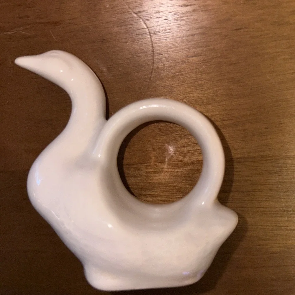White GEESE Ceramic Napkin Rings (set of 4)